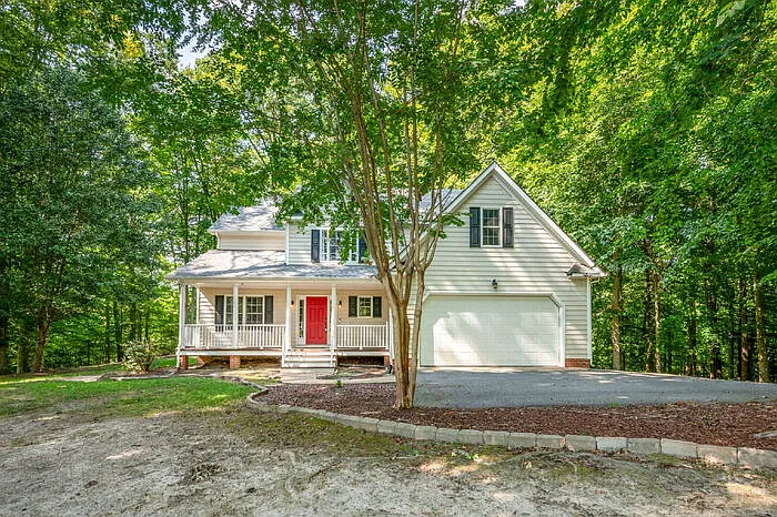 316 Abbey Ct — Photo 1