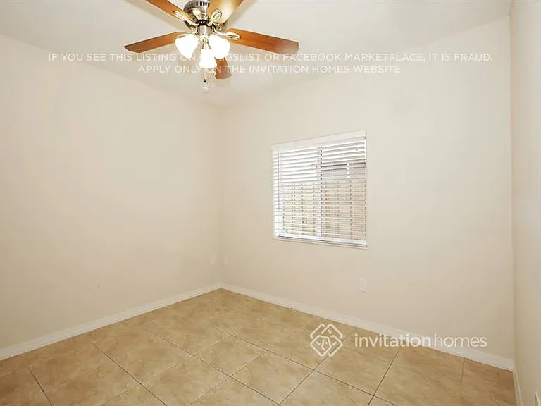 4633 SW 164th Ct — Photo 7