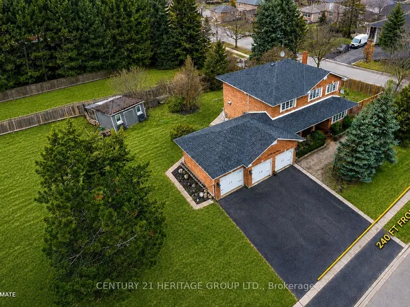 80 Findlay Ave, King, ON L7B 1E1