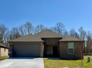 325 Cain Trl, Maumelle, AR 72113