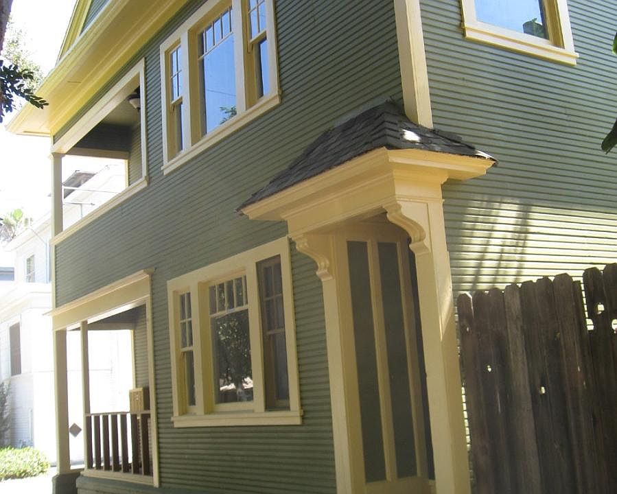 1st image of 719 1/2 18th St