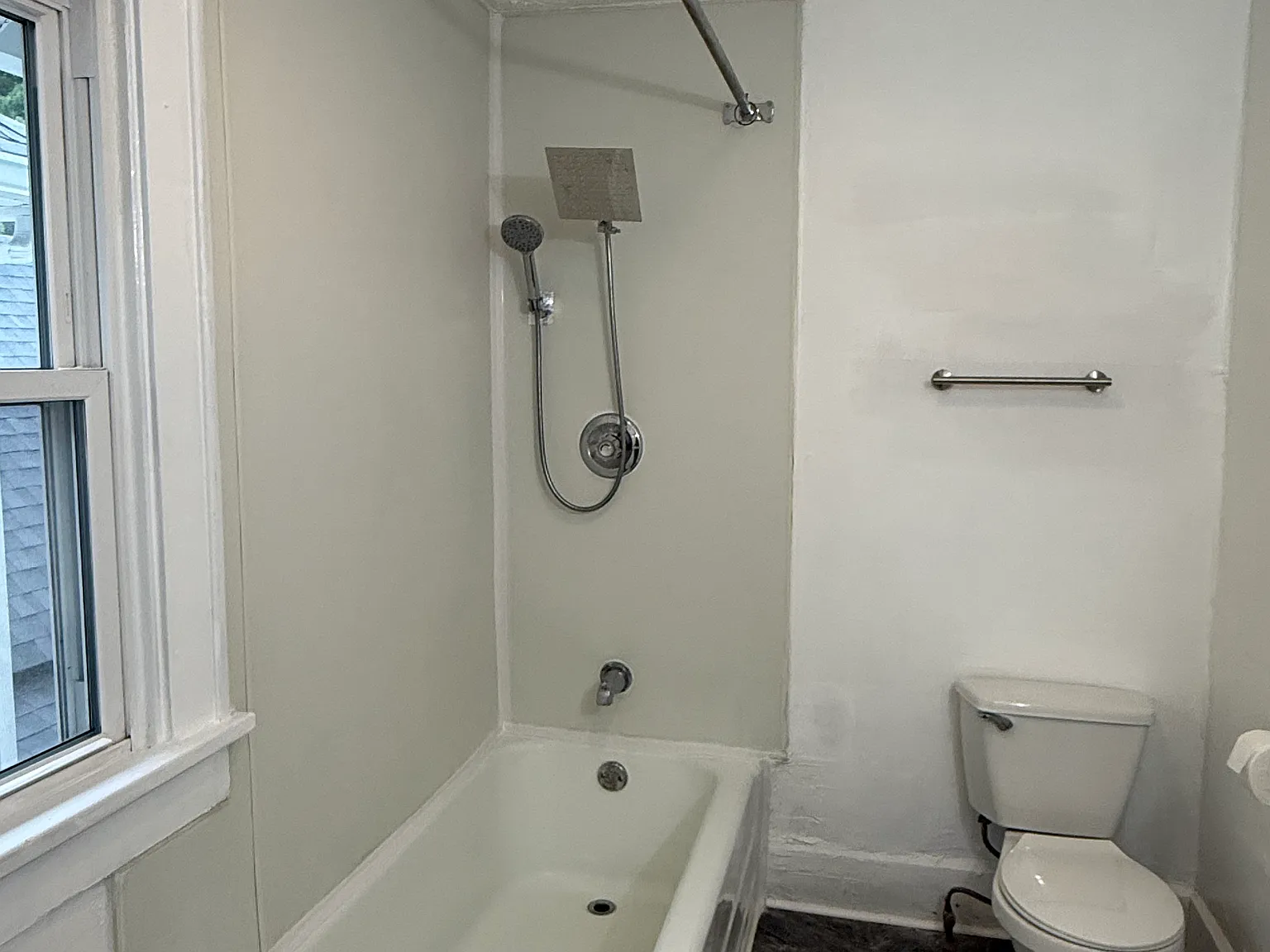 2 bed, 1300 sqft, $1,400 — Photo 4
