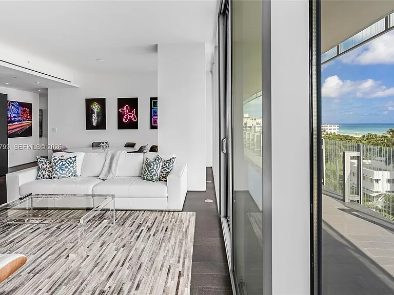 120 Ocean Dr #700 — Photo 16