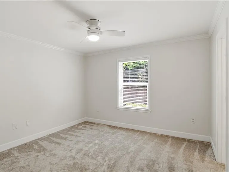48 Peachtree Ave #200 — Photo 23