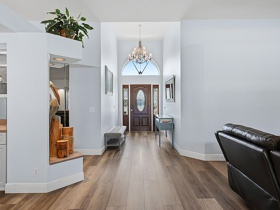 3rd image of 1801 SW HUNTERS CLUB Way