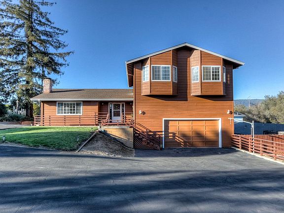 3rd image of 151 Littleway Ct