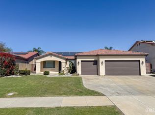 11604 Revolution Rd, Bakersfield, CA 93312