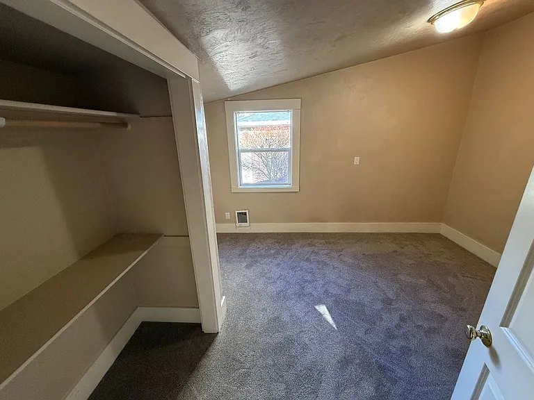10th St. 11 Plex — Photo 17