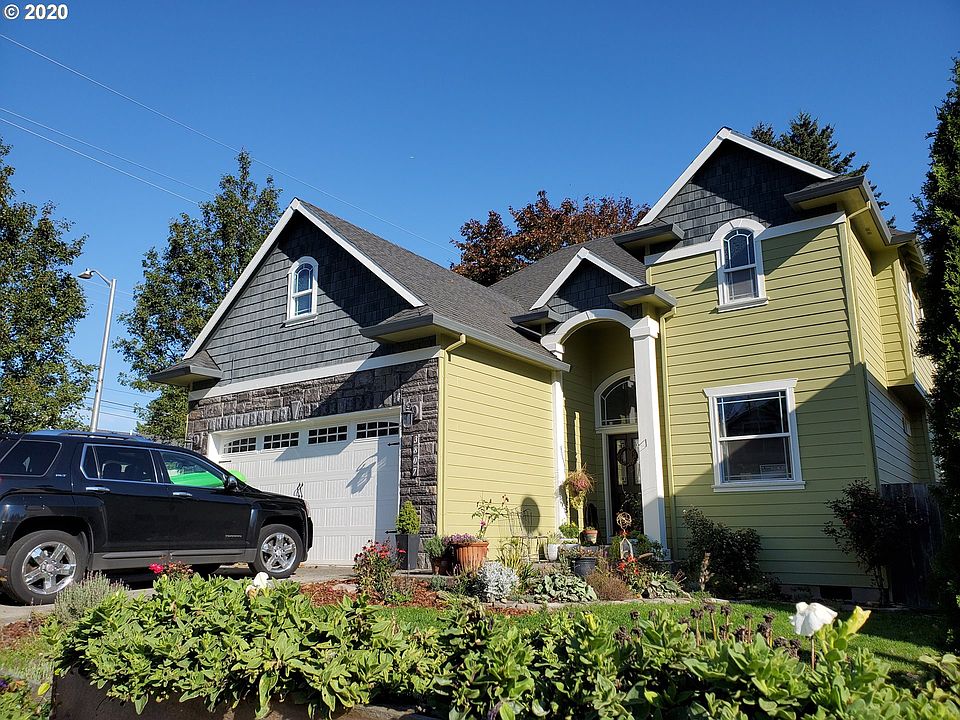 1st image of 3807 NE 160th Ave
