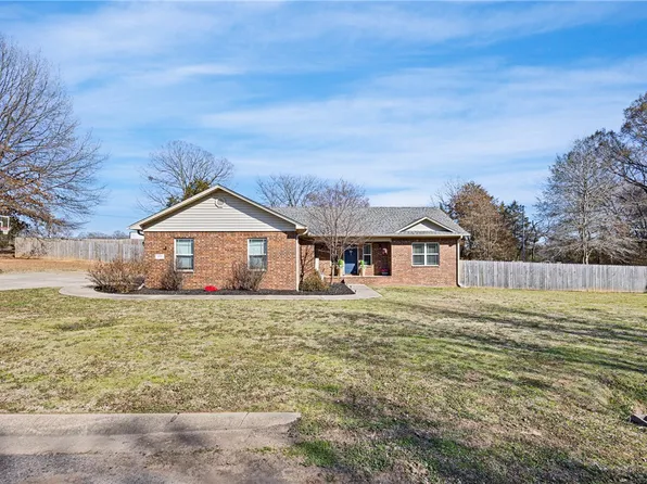 155 Quail Meadow Dr, Pottsville, AR 72858