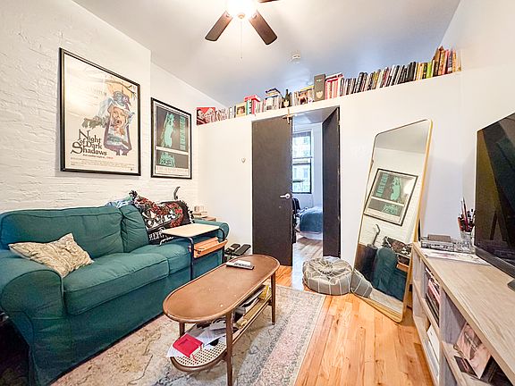 3rd image of 424 E 82nd St APT 3RE