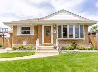8478 W Sunnyside Ave, Chicago, IL