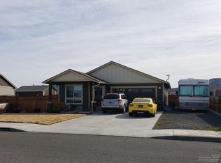 676 E D St, Culver, OR 97734