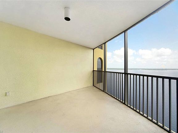 4th image of 2797 1st St APT 1805