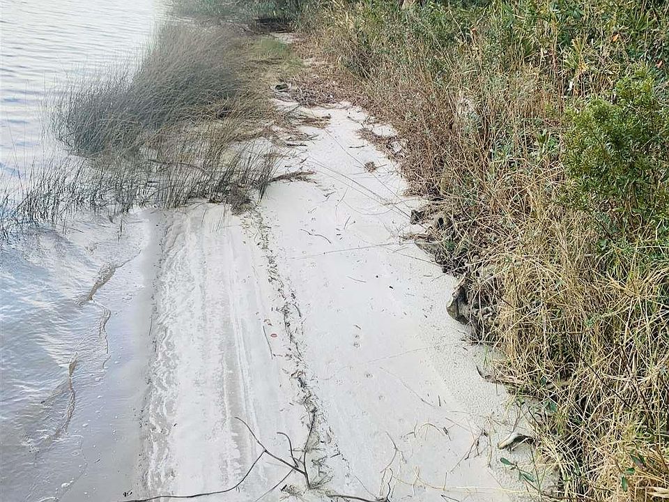 1st image of Shearwater Dr