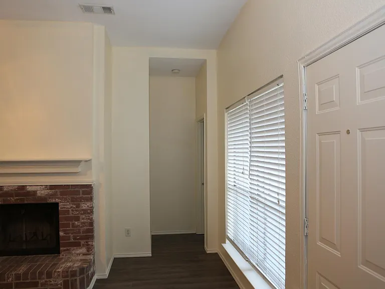 7305 Maplewood Dr — Photo 100