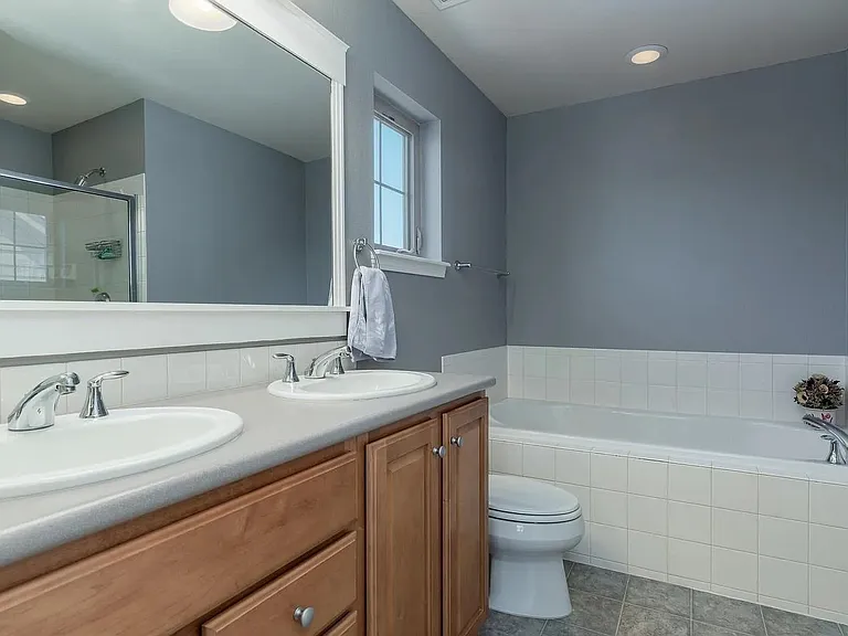 10067 E 31st Ave — Photo 10