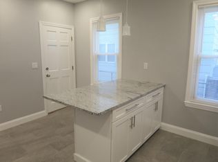 9 Bristol St #1A, Cambridge, MA 02141