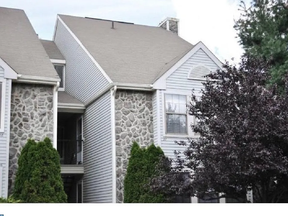 27 Provincetown Dr