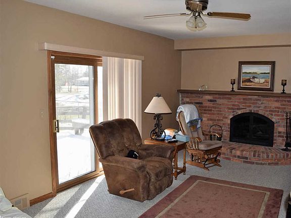 5th image of 55040 Belle Rose Dr