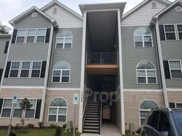 2608 Pennoak Ln Unit E, Greensboro, NC 27407