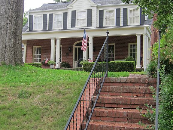 Beautiful brick entranceway