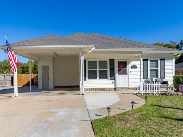 117 Truman St, Morrilton, AR 72110
