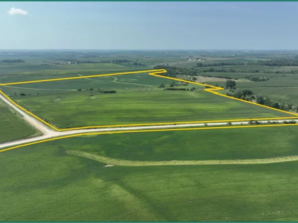 Forest Chapel Rd, Anamosa, IA 52205