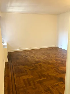 Rented by R New York | media 4