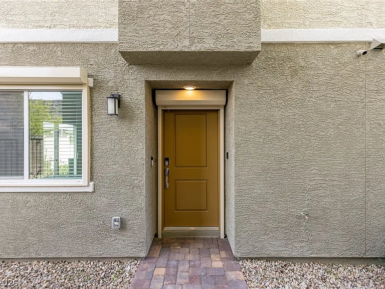 6829 Prairie Pearl St — Photo 5