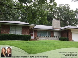7433 Hibbard Ln, Saint Louis, MO 63123
