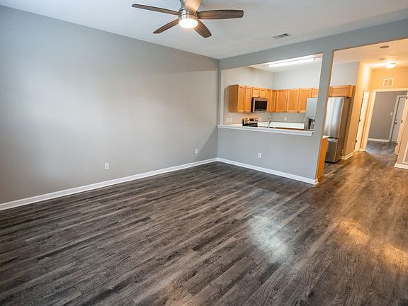 4th image of 3400 Old Bainbridge Rd APT 409