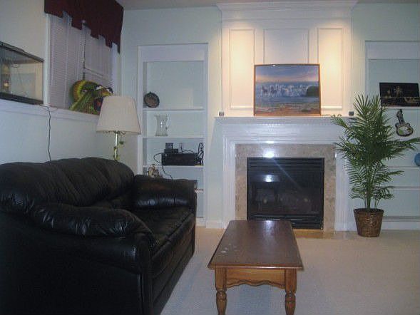 1st image of 302 Rockmeade Dr