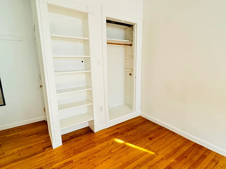 65 Burbank St #7 — Photo 10
