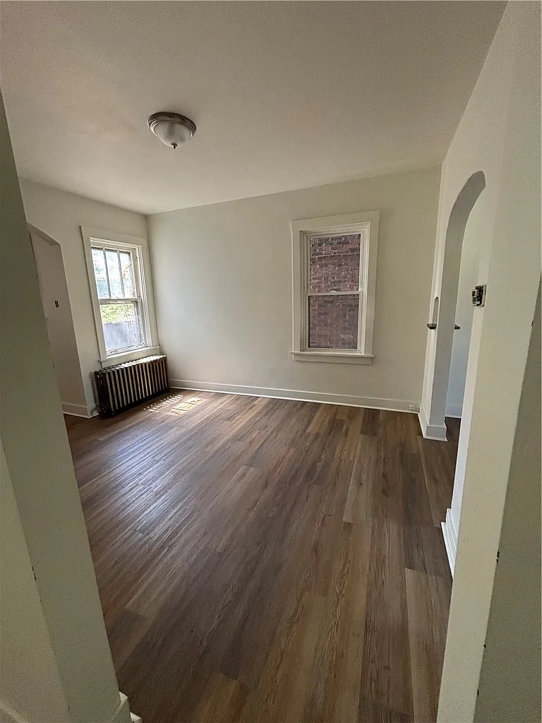 2 bed, 1214 sqft, $1,800 — Photo 3