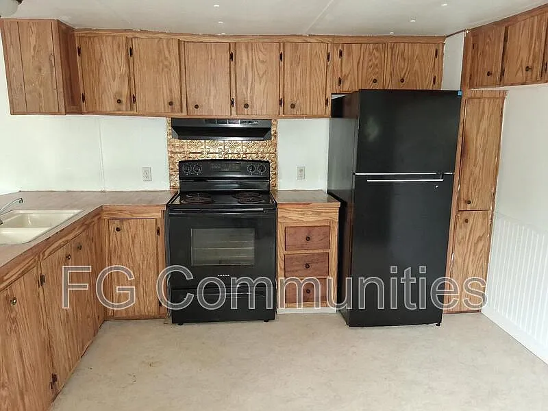 2 bed, 2.0 bath, $975 — Photo 2
