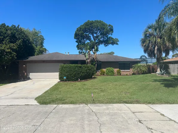 135 Palm Cir, Melbourne, FL 32935