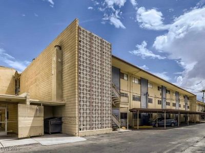 356 E Desert Inn Rd APT 316, Winchester, NV, 89109