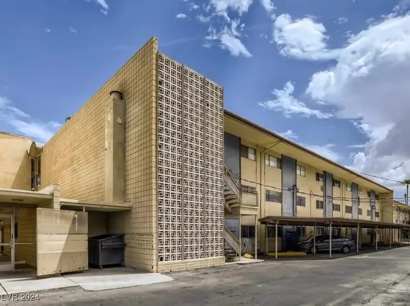 356 E Desert Inn Rd APT 316, Winchester, NV 89109