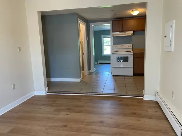 77 Hill Street, 77 Hill St APT 202, Biddeford, ME 04005