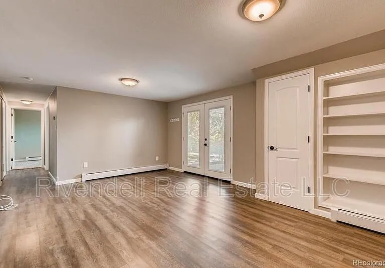 5408 Cody St — Photo 4