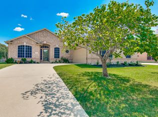 1013 Wilderness Trl, Crowley, TX 76036
