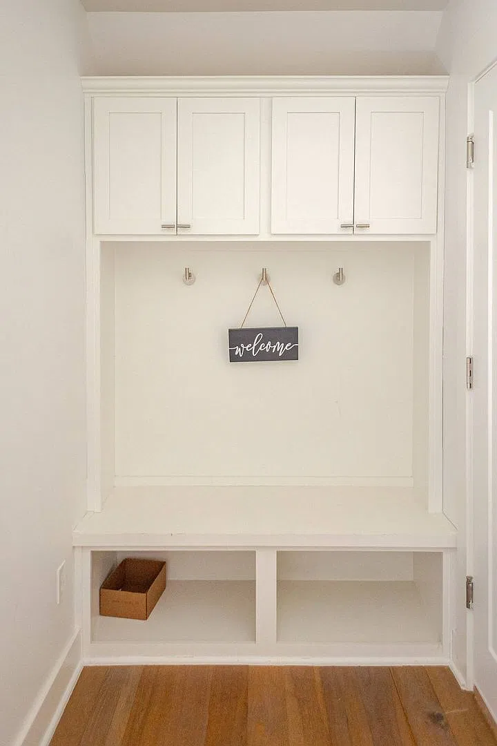 304 SE G Unit B — Photo 3