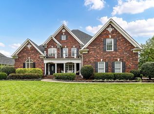 6114 Four Wood Dr, Matthews, NC 28104