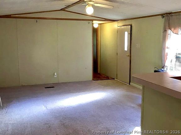 4th image of 304 Pyrant Rd