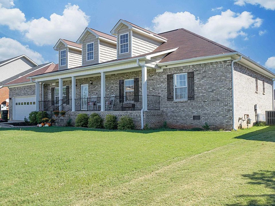 1st image of 307 Spencer Lakes Dr