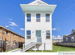 2821 Amelia St, New Orleans, LA 70115