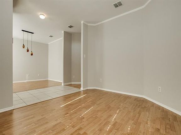 5th image of 4109 Aldenham Dr