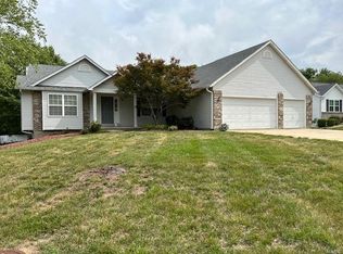 1433 Kearney Dr, Dardenne Prairie, MO 63368