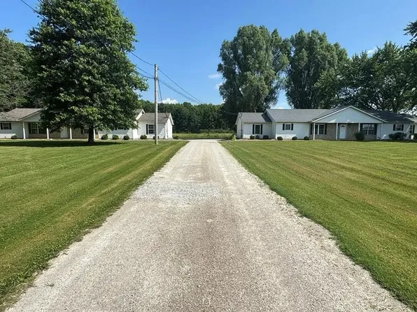 4107 Lake Rockwell Rd #4111, Ravenna, OH 44266